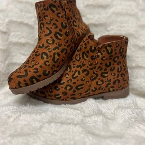 JustFab Leopard Print Kids Boots - Brown